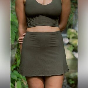 nwot INDIGO LUNA EARTH ANGEL SKORT FOREST